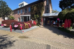Garagesale-12
